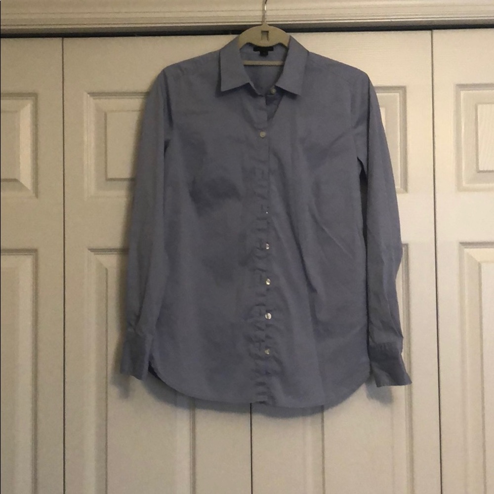 Ann Taylor Tailored Button Down Shirt